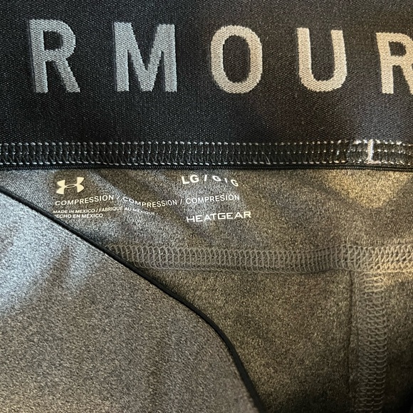 EUC CUTE UNDER ARMOUR SET SIZE LARGE - Picture 6 of 7